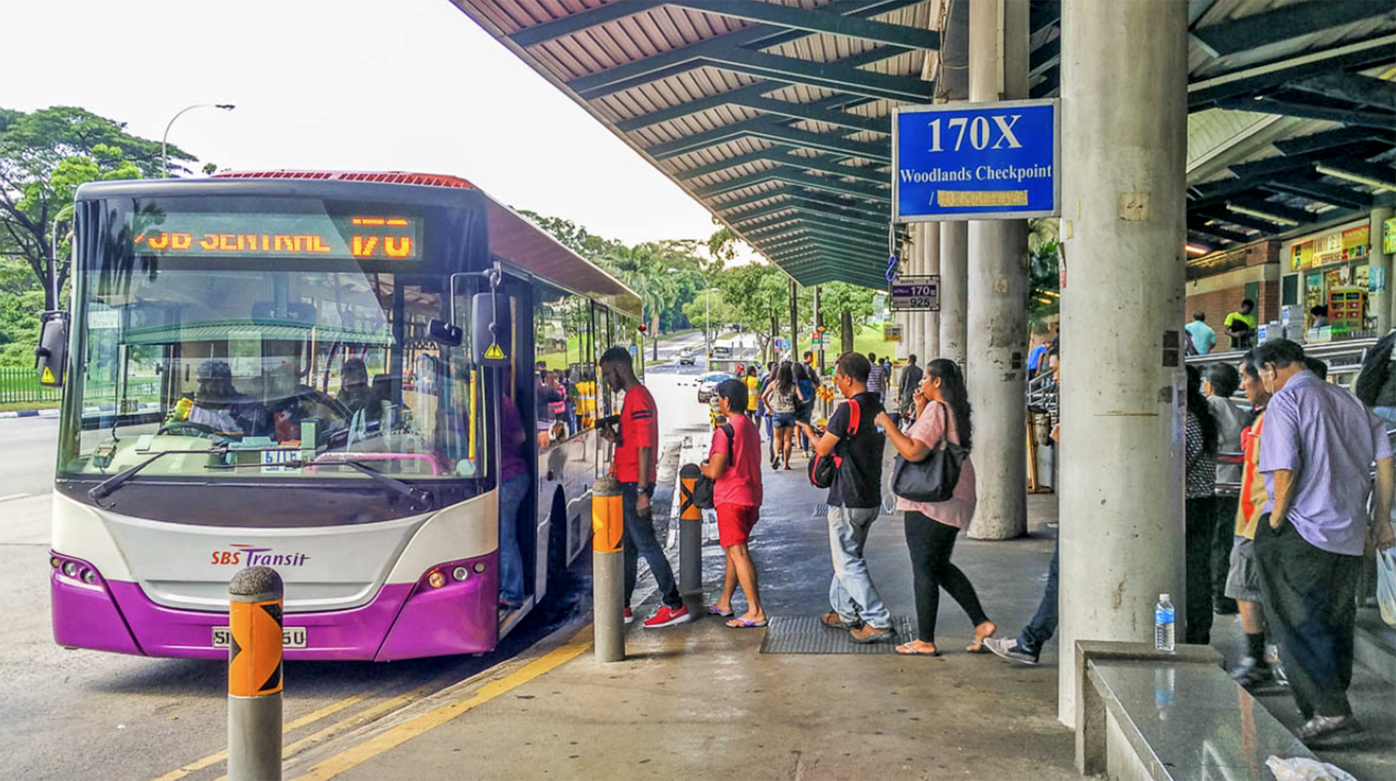 Singapore: Xe bu&yacute;t - &ldquo;mắt thần&rdquo; ph&aacute;t hiện vi phạm giao th&ocirc;ng?- Ảnh 1.