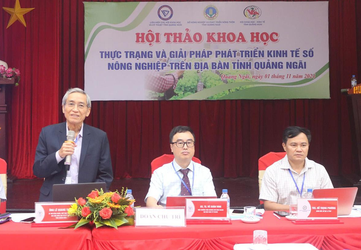 Quảng Ng&atilde;i lấy n&ocirc;ng d&acirc;n l&agrave;m gốc trong chuyển đổi số ng&agrave;nh n&ocirc;ng nghiệp- Ảnh 2.