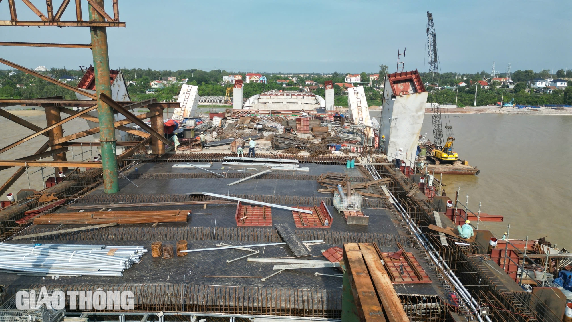 Giữa th&aacute;ng 12 hợp long nhịp giữa cầu Nhật Lệ 3- Ảnh 8.