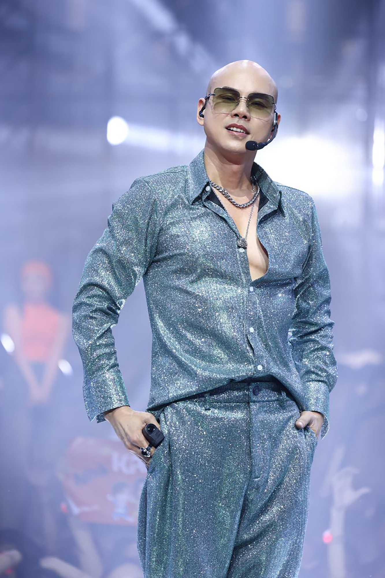 Ca sĩ Phan Đinh T&ugrave;ng: T&ocirc;i đ&atilde; t&igrave;m lại lửa nghề  qua show Anh trai- Ảnh 2.