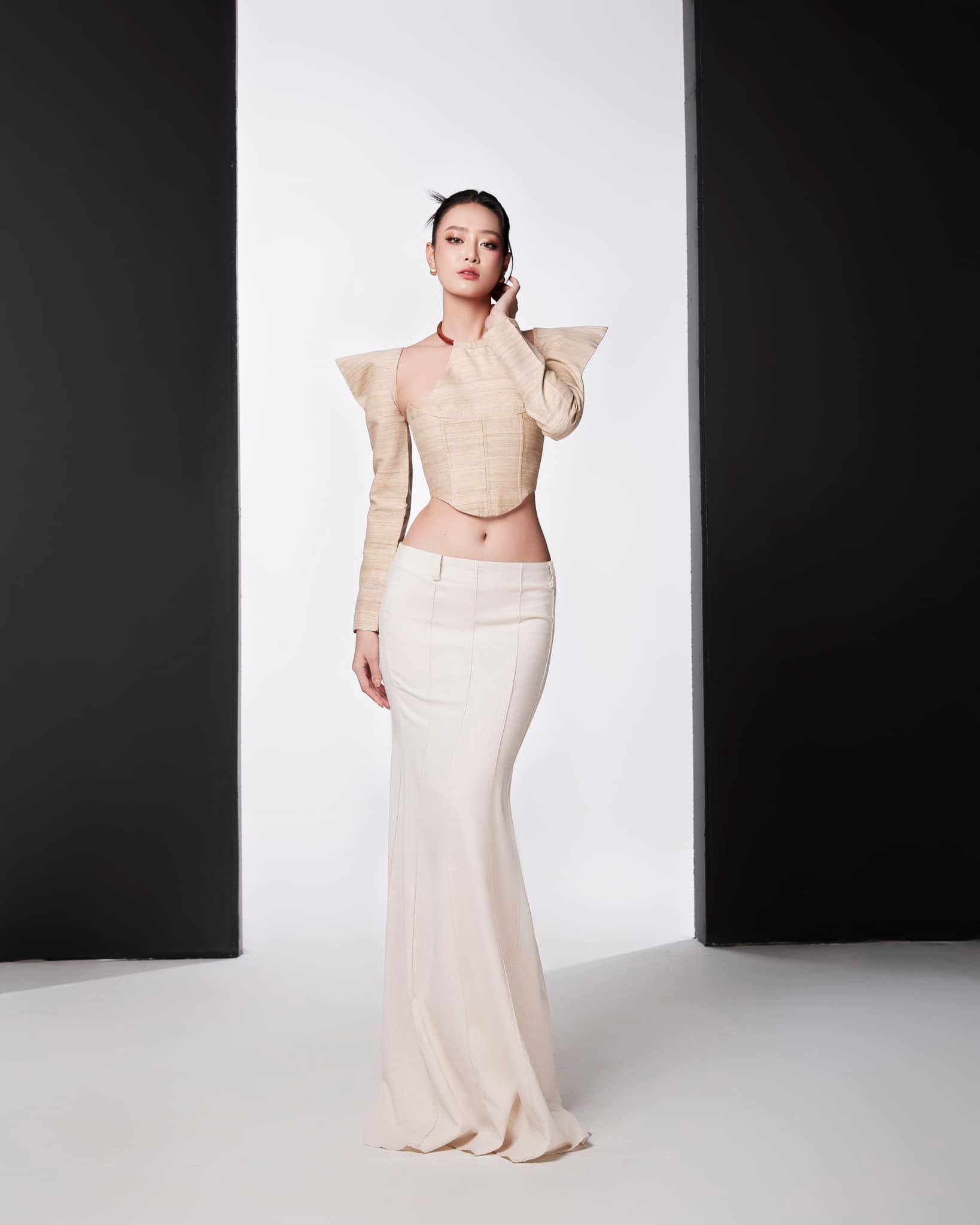 &Aacute; hậu B&ugrave;i Kh&aacute;nh Linh trả lời g&igrave; ở v&ograve;ng phỏng vấn k&iacute;n tại Miss Intercontinental 2024?- Ảnh 4.
