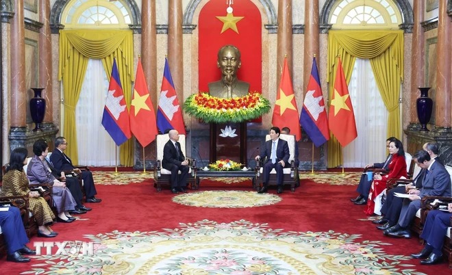 Chủ tịch nước Lương Cường: Việt Nam lu&ocirc;n d&agrave;nh ưu ti&ecirc;n h&agrave;ng đầu trong quan hệ với Campuchia- Ảnh 2.