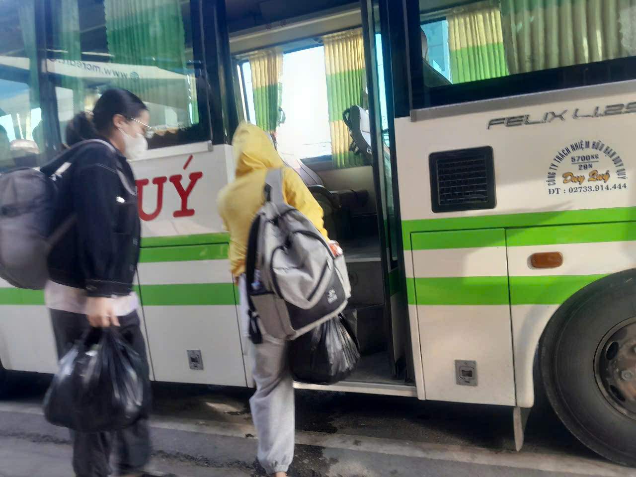 Bến Tre: Thu hồi giấy ph&eacute;p kinh doanh vận tải h&agrave;nh kh&aacute;ch xe Duy Qu&yacute;- Ảnh 1.