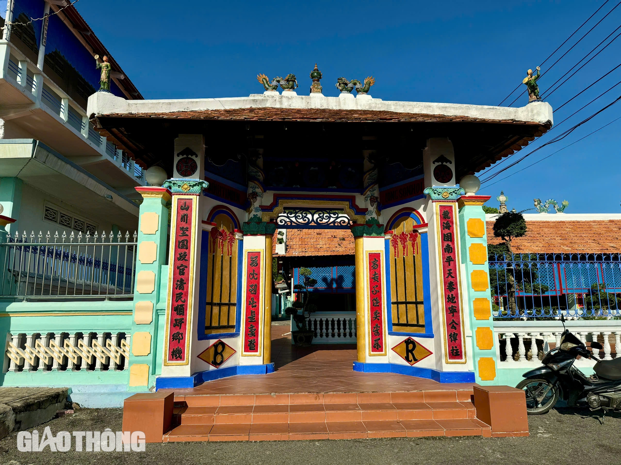 Ba cầu lớn và những cung đường thúc đẩy phát triển kinh tế, du lịch xã đảo Long Sơn - Ảnh 9. Ba cầu lớn và những cung đường thúc đẩy phát triển kinh tế, du lịch xã đảo Long Sơn - Ảnh 9.