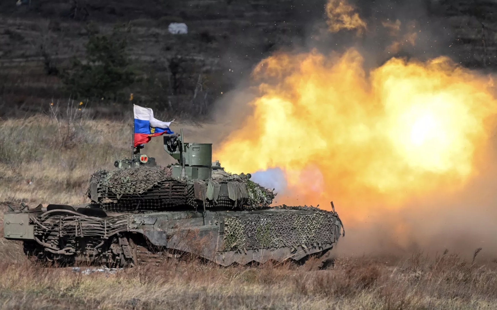 Reuters: Gần như toàn bộ binh sĩ Ukraine tại Kursk trong vòng vây của Nga- Ảnh 2. Nga dồn lực siết chặt vòng vây ở Kursk, hàng loạt binh sĩ Ukraine buông súng đầu hàng