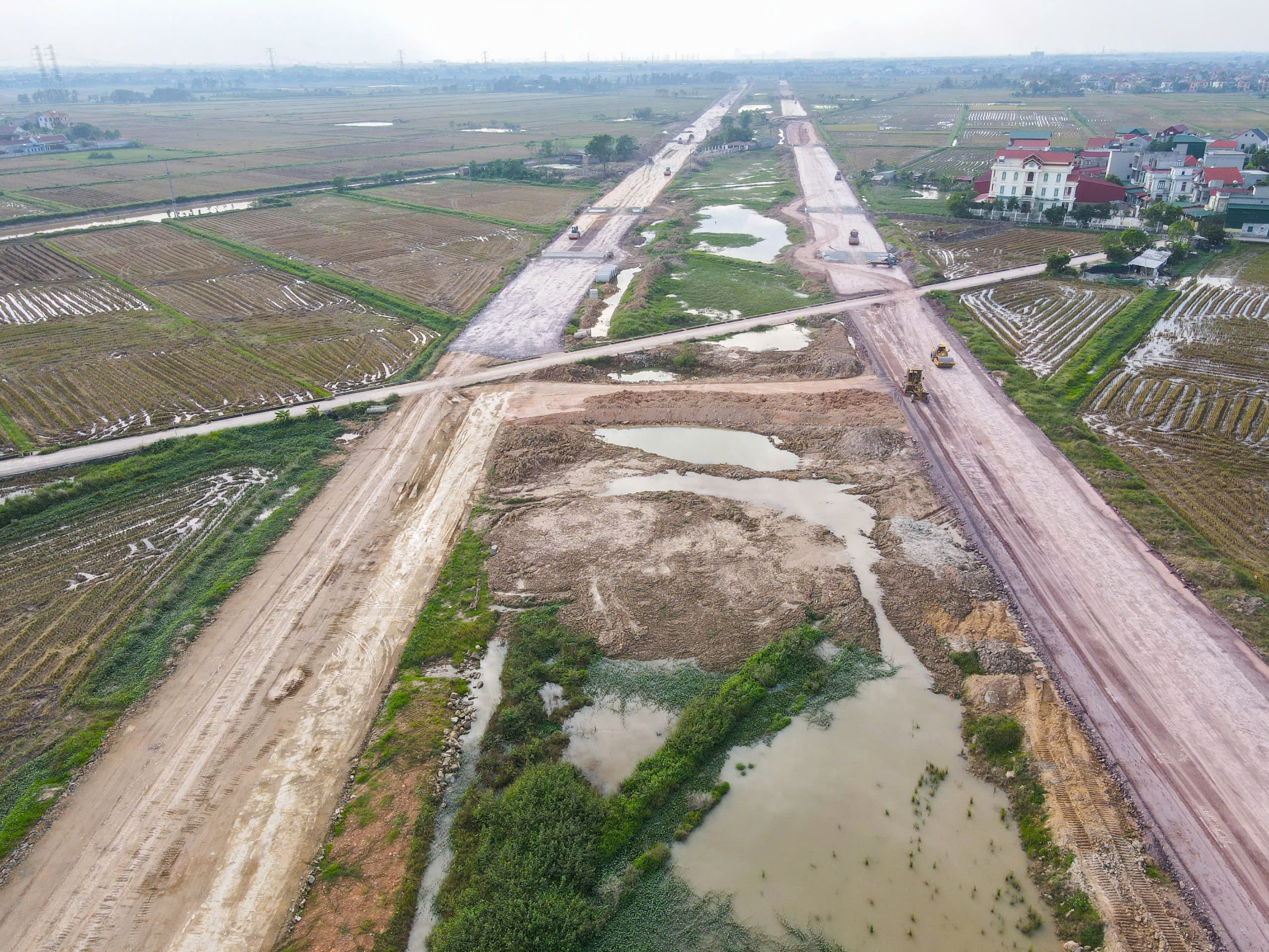 Đường V&agrave;nh đai 4 qua Bắc Ninh: Đẩy nhanh tiến độ sau chỉ đạo của Thủ tướng- Ảnh 4.