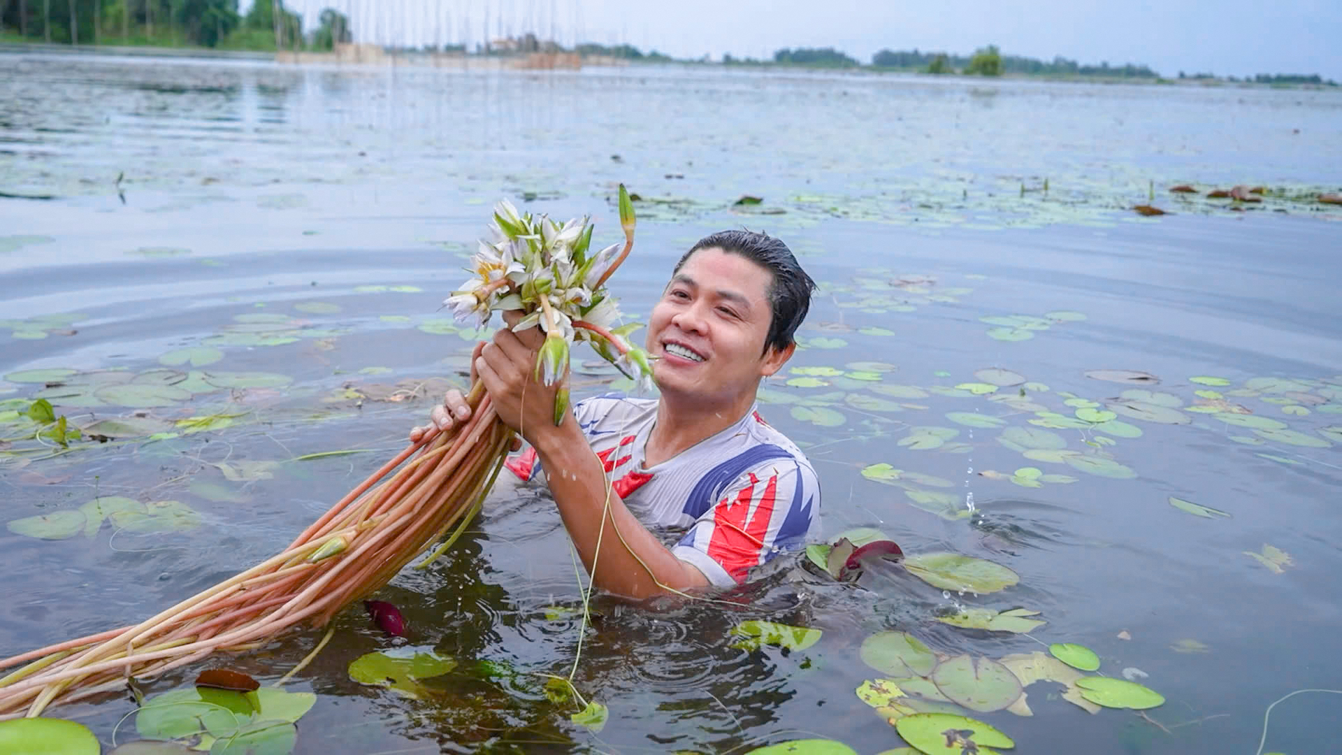 Nhạc sĩ Nguyễn Văn Chung: &ldquo;Chuyến đi với con l&agrave; để b&ugrave; đắp tuổi thơ cho ch&iacute;nh t&ocirc;i&rdquo;- Ảnh 4.
