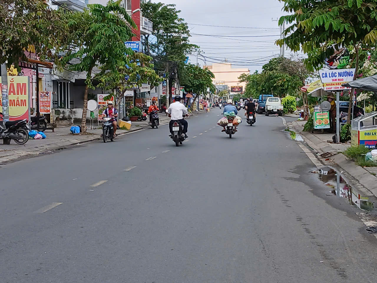Những con đường bị &ldquo;thắt cổ chai&rdquo; ở trung t&acirc;m Cần Thơ- Ảnh 1.