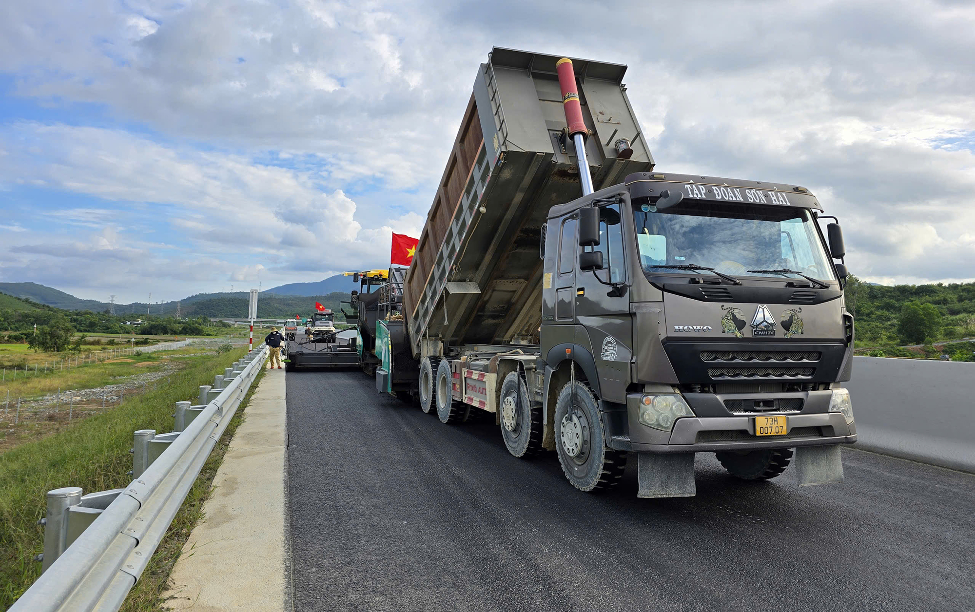 H&oacute;a giải th&aacute;ch thức giải ng&acirc;n 75.000 tỷ vốn giao th&ocirc;ng - Ảnh 2.