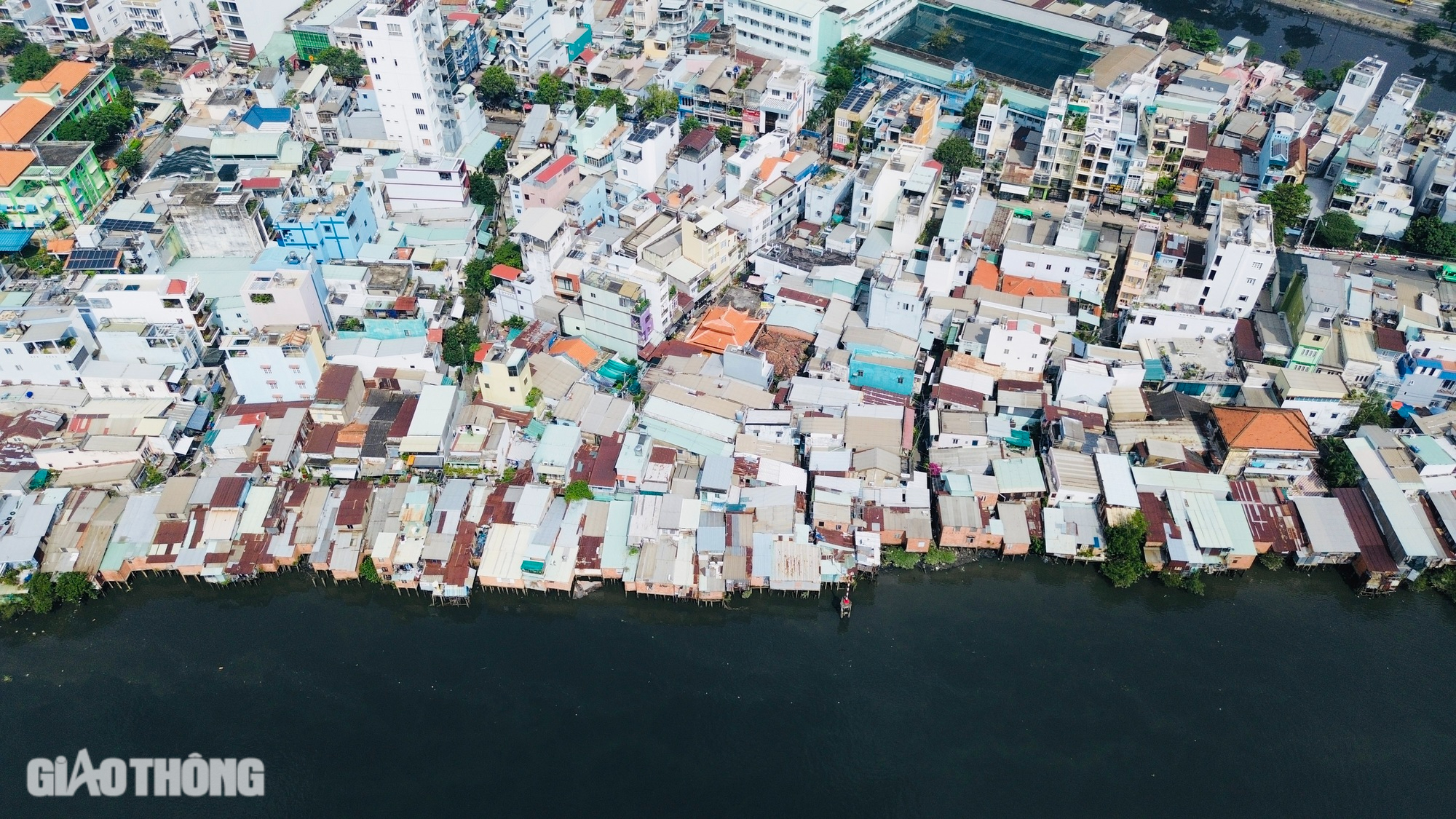 Người dân bờ Bắc kênh Đôi mong ngóng dự án triển khai để có cuộc sống mới- Ảnh 3. Người dân bờ Bắc kênh Đôi mong ngóng dự án triển khai để có cuộc sống mới- Ảnh 3.