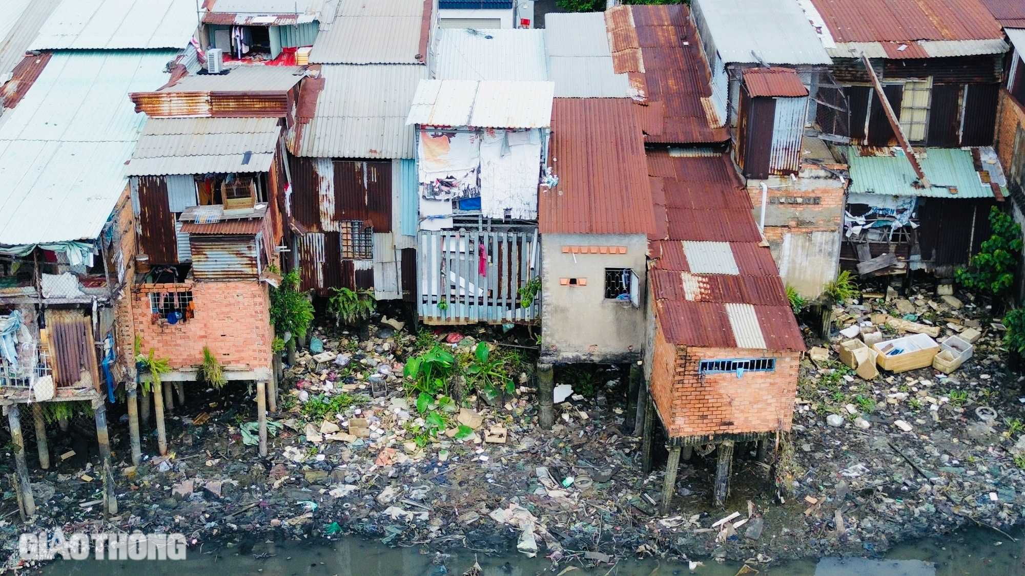 Người dân bờ Bắc kênh Đôi mong ngóng dự án triển khai để có cuộc sống mới- Ảnh 7. Người dân bờ Bắc kênh Đôi mong ngóng dự án triển khai để có cuộc sống mới- Ảnh 7.