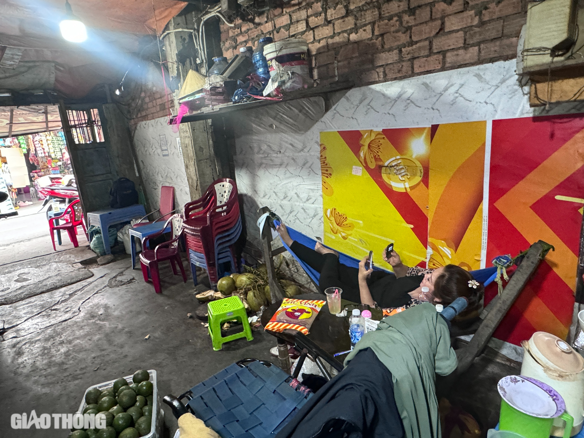 Người dân bờ Bắc kênh Đôi mong ngóng dự án triển khai để có cuộc sống mới- Ảnh 14. Người dân bờ Bắc kênh Đôi mong ngóng dự án triển khai để có cuộc sống mới- Ảnh 14.