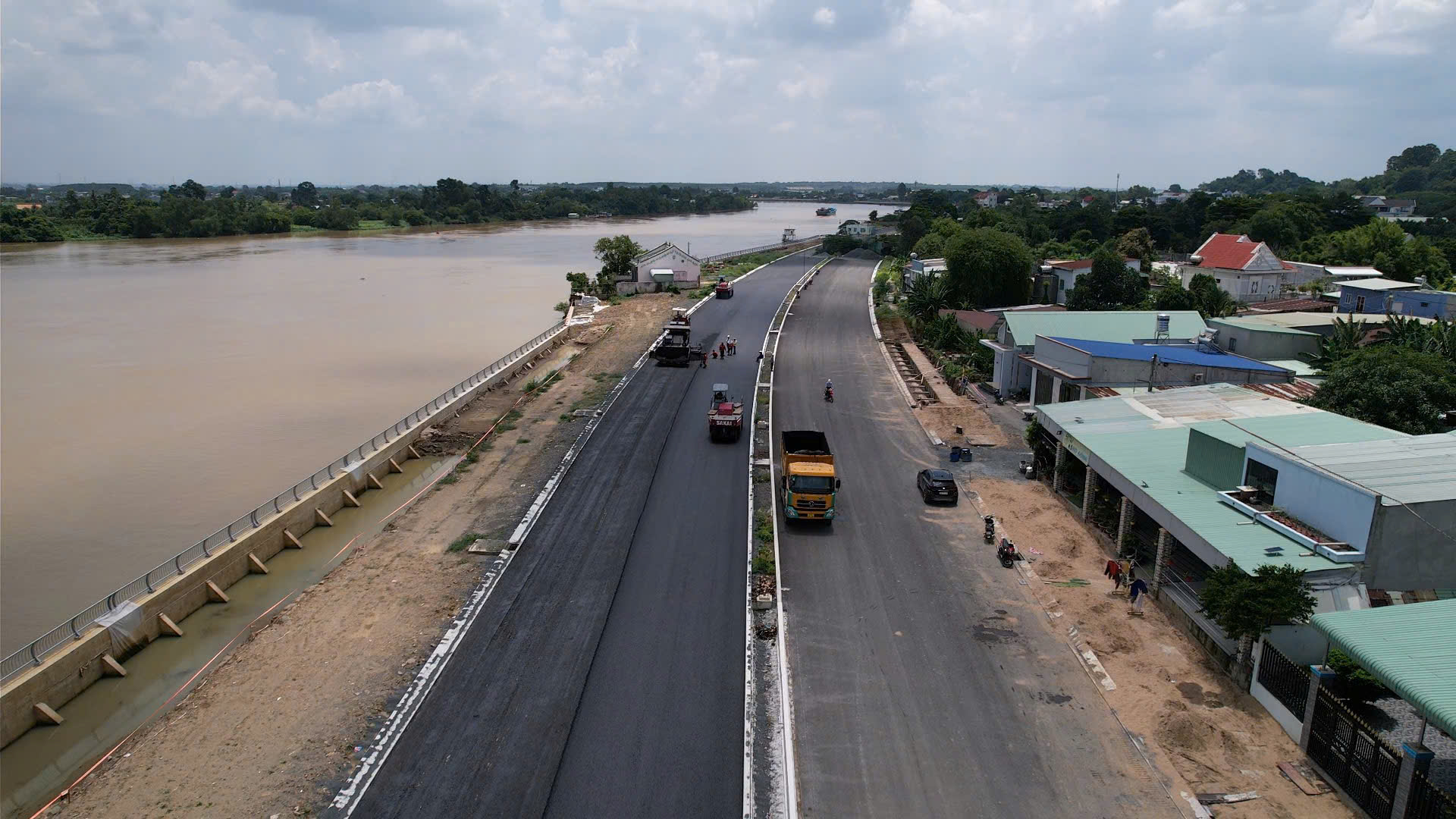 Giao tạm đất để thi công đường ven sông Đồng Nai- Ảnh 2. Giao tạm đất để thi công đường ven sông Đồng Nai- Ảnh 2.