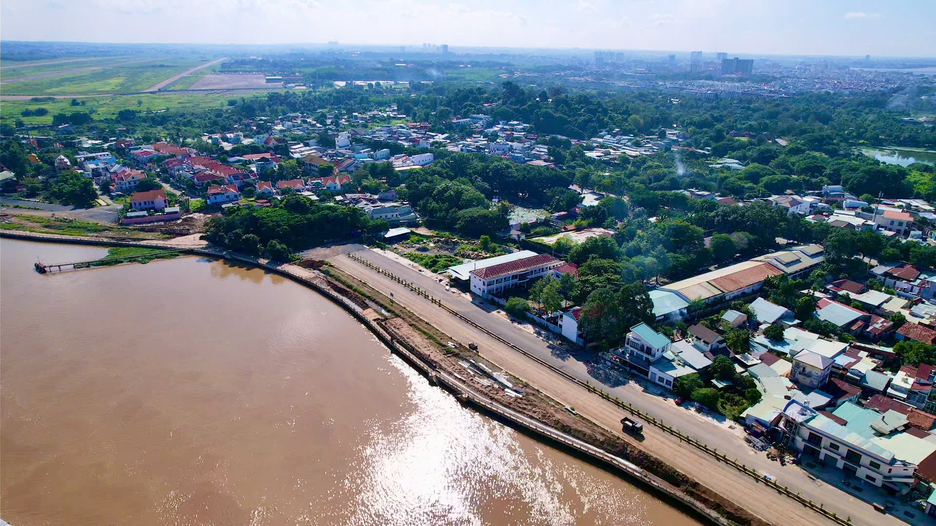 Giao tạm đất để thi công đường ven sông Đồng Nai- Ảnh 1. Giao tạm đất để thi công đường ven sông Đồng Nai- Ảnh 1.