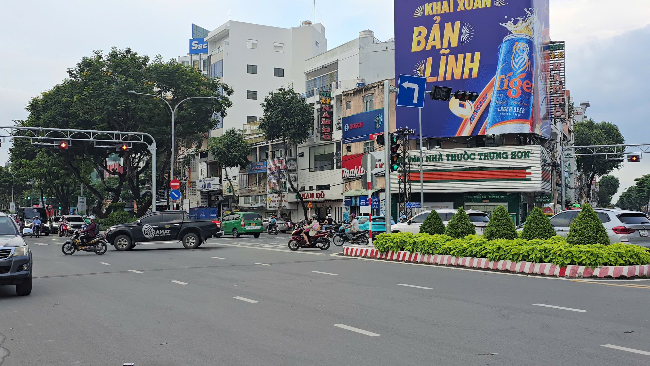 Đ&egrave;n t&iacute;n hiệu ở ng&atilde; năm trung t&acirc;m TP Cần Thơ hoạt động hiệu quả- Ảnh 5.