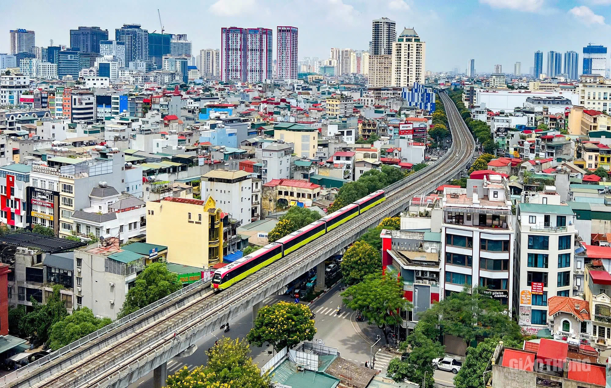 Hà Nội tạm dừng vận hành metro Nhổn - ga Hà Nội trong sáng 9/11- Ảnh 1. Hà Nội tạm dừng vận hành metro Nhổn - ga Hà Nội trong sáng 9/11- Ảnh 1.