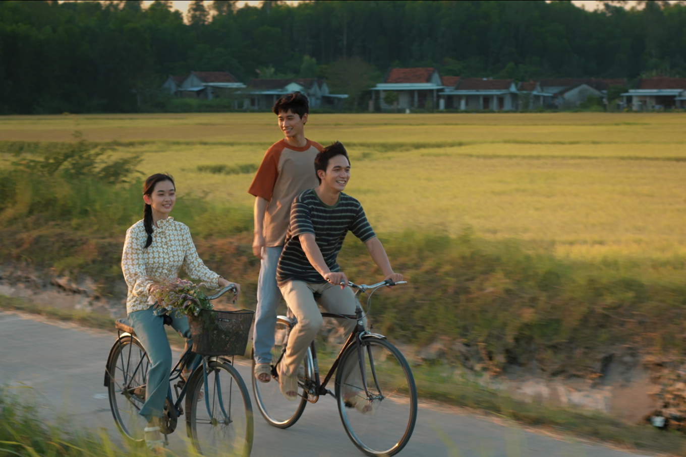 "Ng&agrave;y xưa c&oacute; một chuyện t&igrave;nh" đang tranh giải LHP quốc tế H&agrave; Nội c&oacute; g&igrave; hấp dẫn?- Ảnh 4.