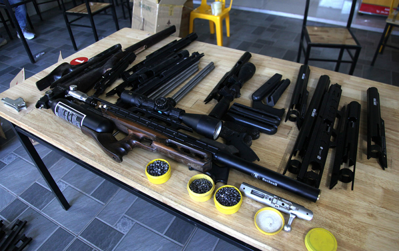 Ph&aacute;t hiện nhiều linh kiện s&uacute;ng trong xưởng cơ kh&iacute; ở Th&aacute;i Nguy&ecirc;n- Ảnh 1.