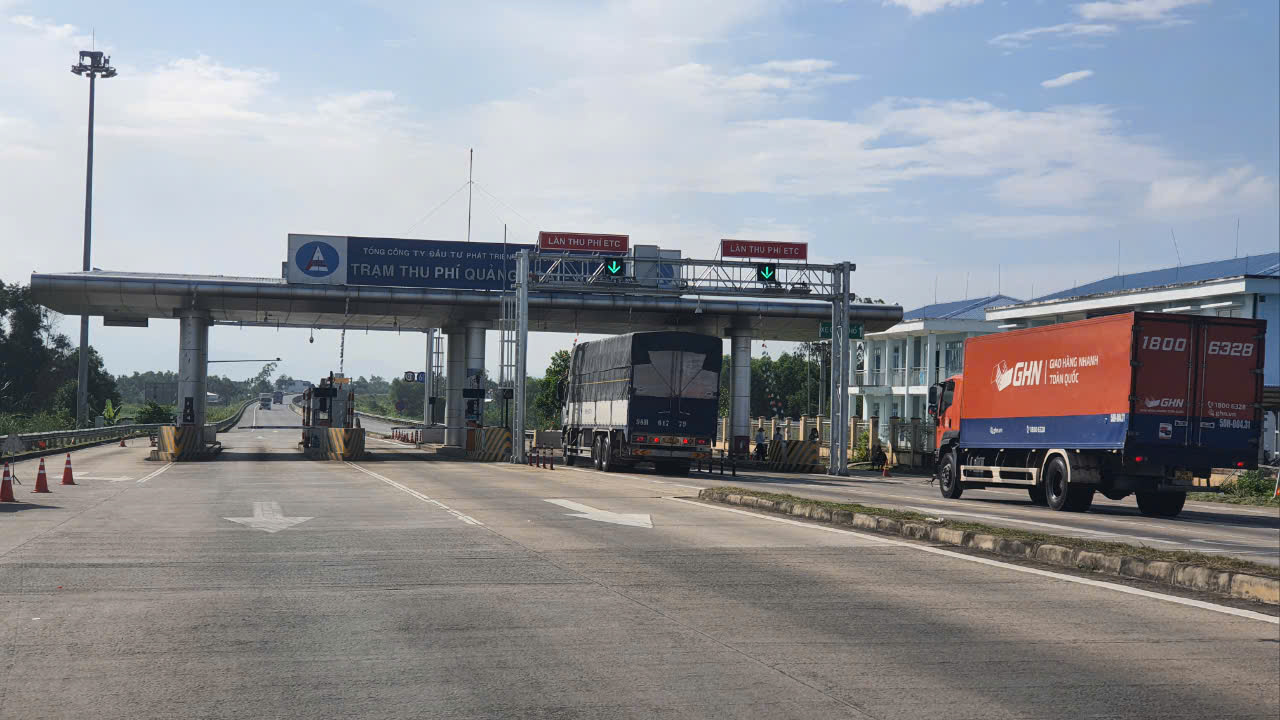 Quảng Ng&atilde;i kiến nghị mở th&ecirc;m n&uacute;t giao, n&acirc;ng cấp những tuyến đường n&agrave;o nối cao tốc?- Ảnh 1.