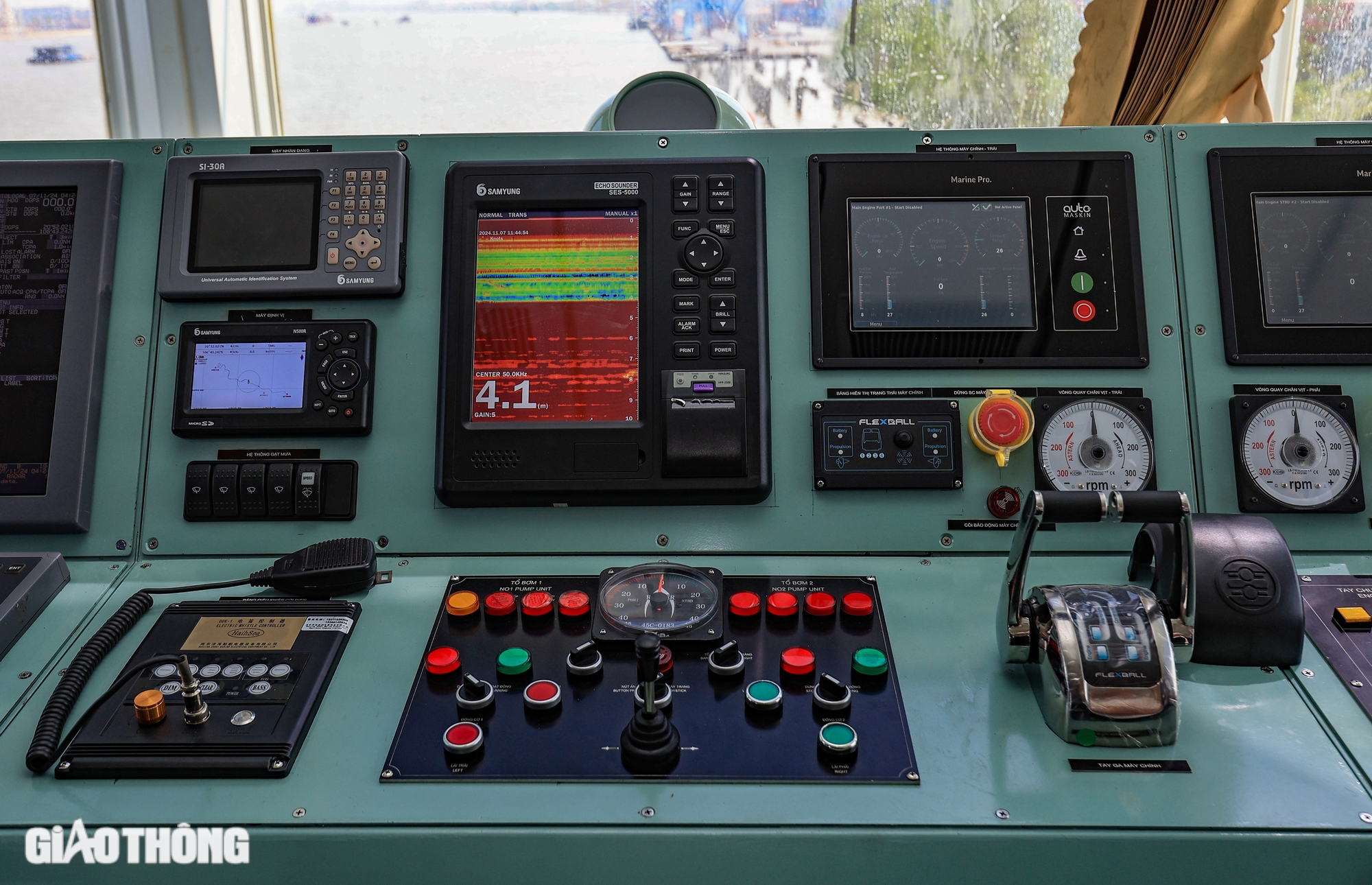 &ldquo;Nội soi&rdquo; t&agrave;u tiếp tế hiện đại nhất miền Bắc- Ảnh 4.