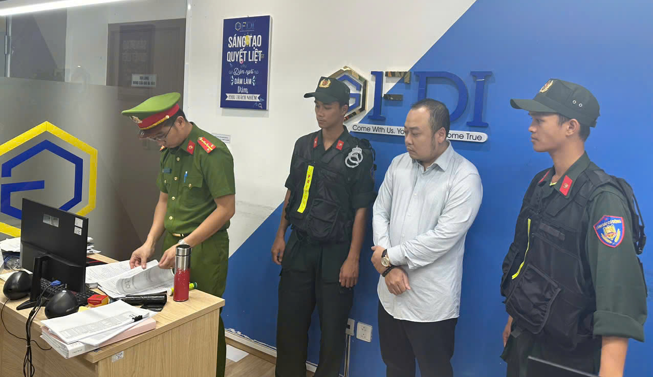 Vay tiền người sau trả người trước, một công ty ở Đà Nẵng nợ hơn 3.700 tỷ- Ảnh 1. Vay tiền người sau trả người trước, một công ty ở Đà Nẵng nợ hơn 3.700 tỷ- Ảnh 1.