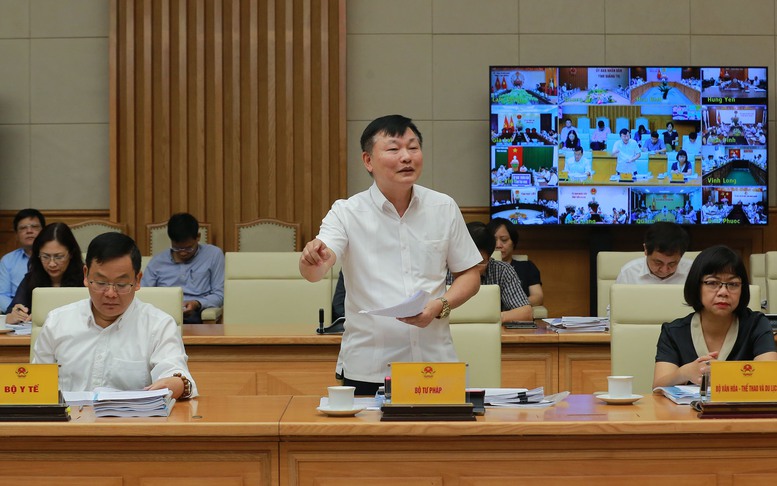 Ph&acirc;n cấp quản l&yacute; đường bộ theo nguy&ecirc;n tắc "1 việc, 1 người chịu tr&aacute;ch nhiệm"- Ảnh 3.