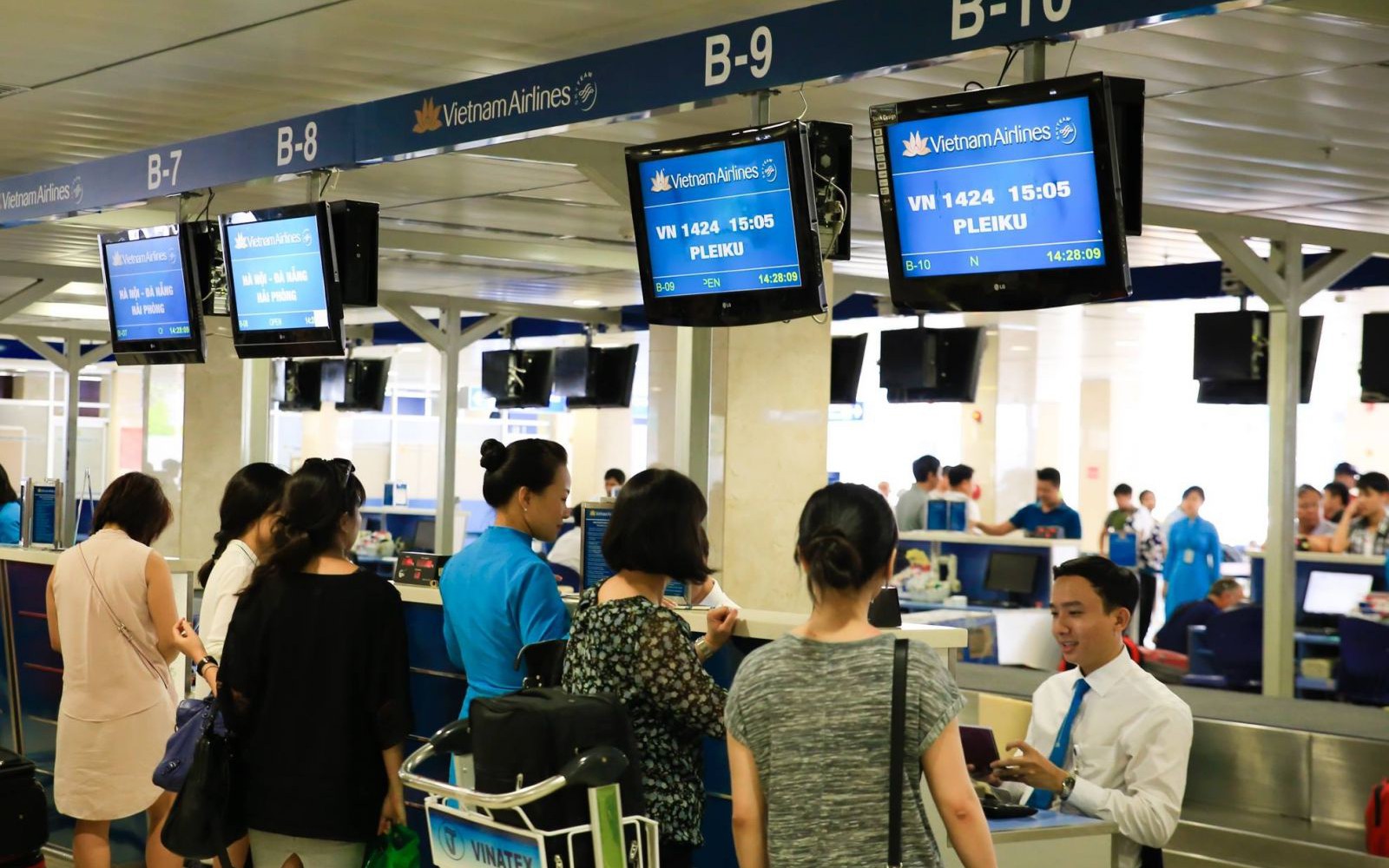 Vĩnh Phúc: Công khai danh sách 102 doanh nghiệp nợ thuế gần 500 tỷ đồng- Ảnh 2. Tổng cục Thuế đang cân nhắc bổ sung quy định ngưỡng nợ thuế bị cấm xuất cảnh