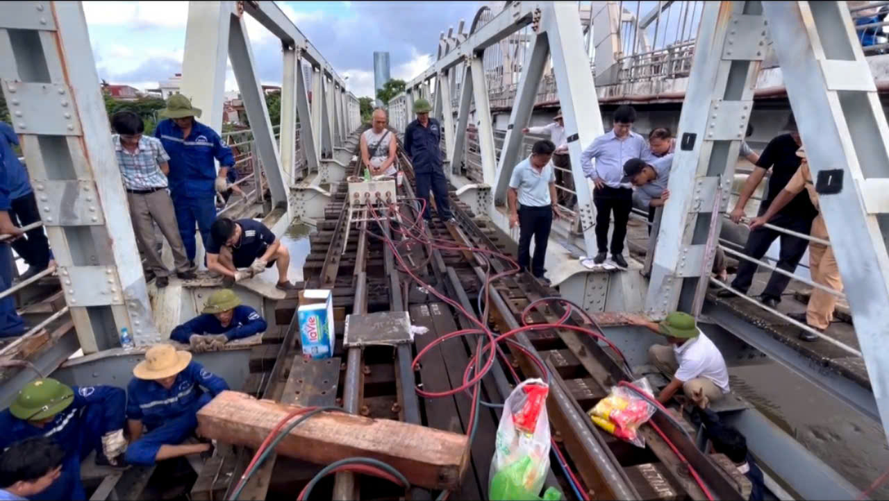 X&acirc;y dựng m&ocirc; h&igrave;nh cứu nạn, cứu hộ tr&ecirc;n to&agrave;n mạng lưới đường sắt- Ảnh 2.