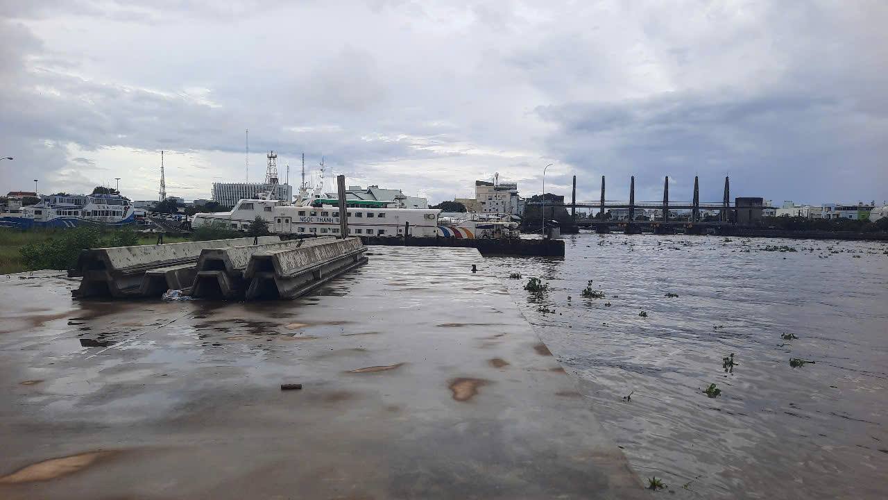 Cảng Rạch Gi&aacute; trễ hẹn, l&ugrave;i thời gian ho&agrave;n th&agrave;nh năm 2025- Ảnh 1.
