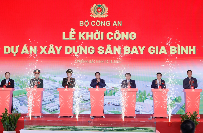 Thủ tướng dự lễ khởi c&ocirc;ng, chốt mốc ho&agrave;n th&agrave;nh dự &aacute;n s&acirc;n bay Gia B&igrave;nh- Ảnh 1.