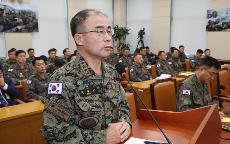 H&eacute; lộ những giờ ph&uacute;t bối rối của qu&acirc;n đội H&agrave;n Quốc trong đ&ecirc;m thiết qu&acirc;n luật