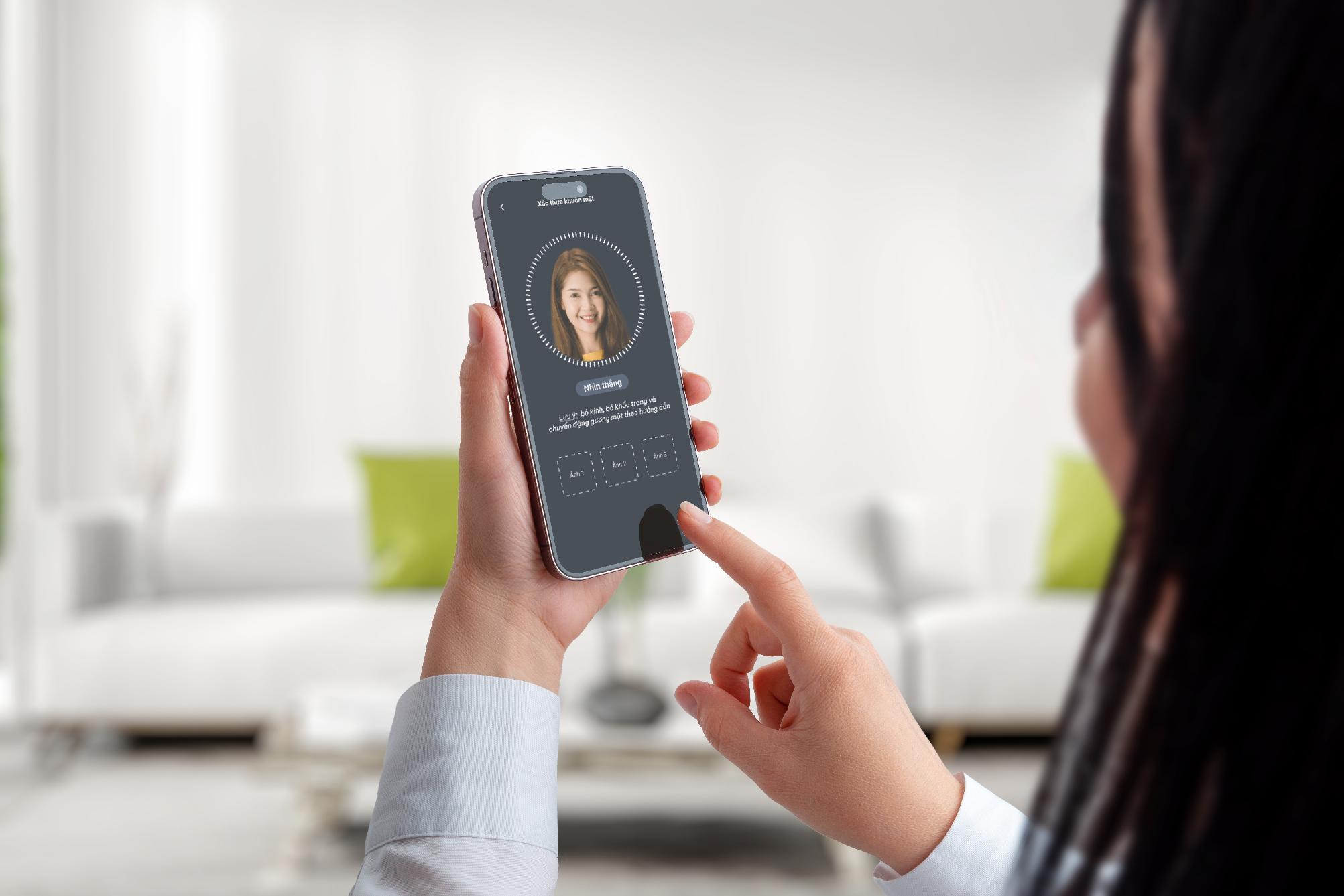 Khách hàng SHB cần bổ sung thông tin sinh trắc học trước ngày 31/12- Ảnh 2. Khách hàng SHB cần bổ sung thông tin sinh trắc học trước ngày 31/12- Ảnh 2.