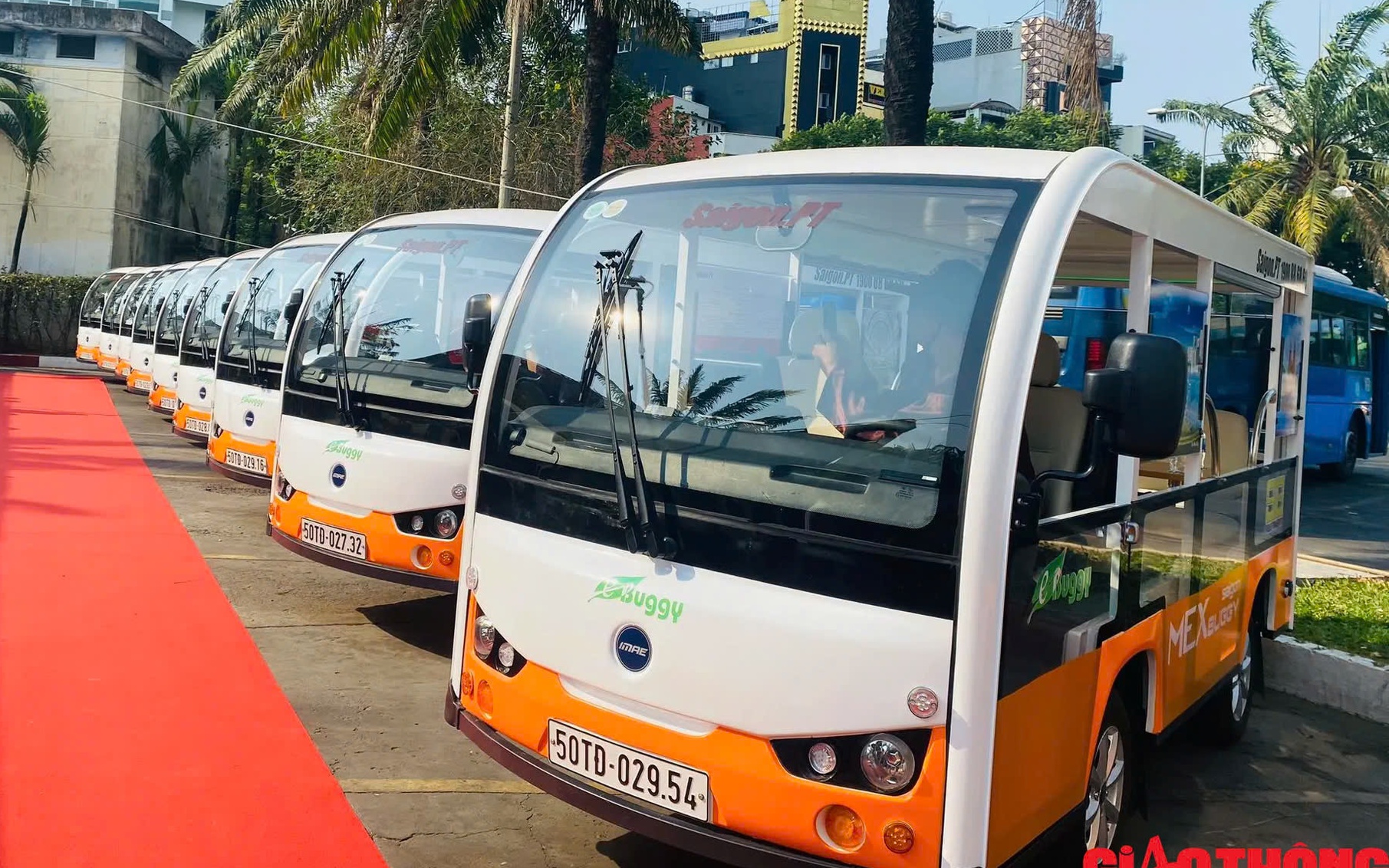 Th&ecirc;m phương thức linh hoạt kết nối metro, s&acirc;n bay từ xe điện