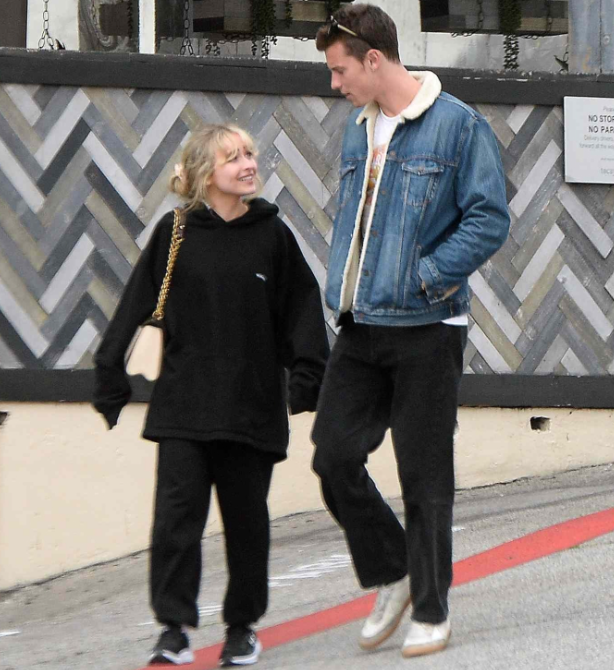 Shawn Mendes c&ocirc;ng nhận từng "bắt c&aacute; 2 tay"- Ảnh 3.