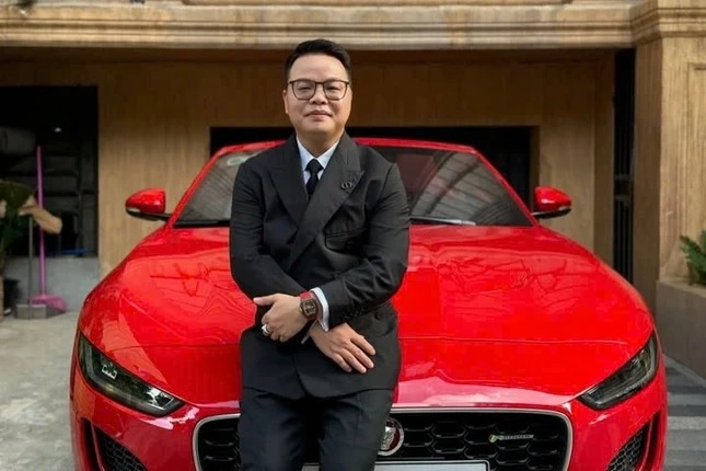 C&ocirc;ng an H&agrave; Nội v&agrave; Interpol truy n&atilde; quốc tế TikToker Mr Hunter trong vụ Ph&oacute; Đức Nam- Ảnh 1.