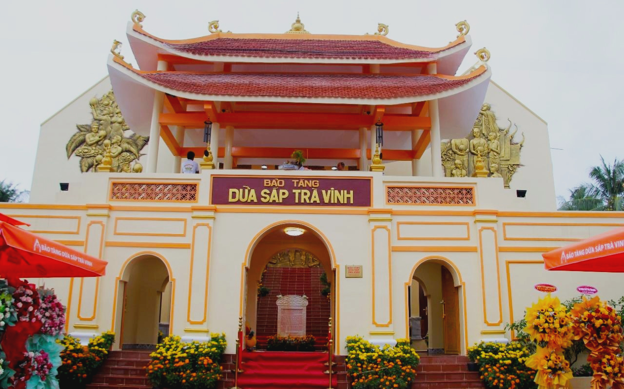 Kh&aacute;nh th&agrave;nh bảo t&agrave;ng dừa s&aacute;p đầu ti&ecirc;n ở Tr&agrave; Vinh- Ảnh 1.