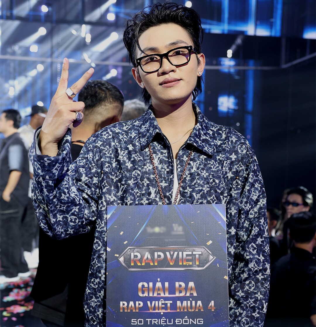 Quán quân Rap Việt mùa 4 Hustlang Robber nhận bao nhiêu tiền thưởng?- Ảnh 3. Quán quân Rap Việt mùa 4 Hustlang Robber nhận bao nhiêu tiền thưởng?- Ảnh 3.