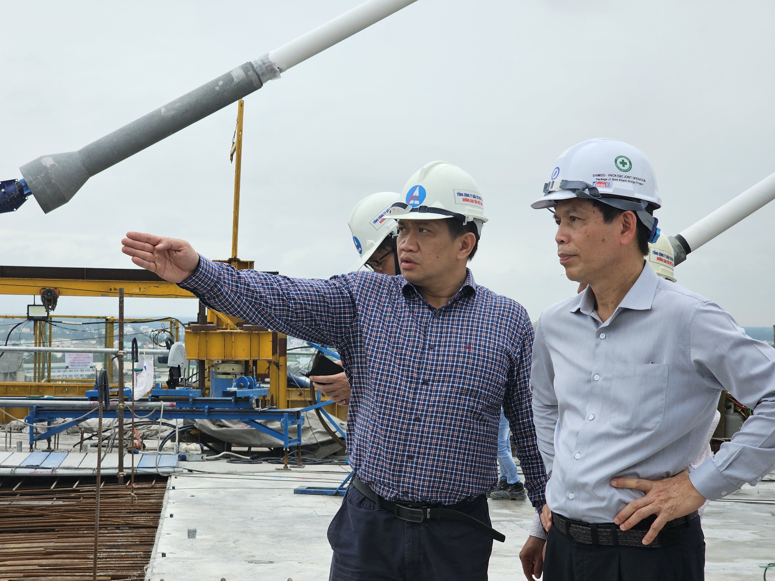 Th&ocirc;ng xe 22km đoạn ph&iacute;a T&acirc;y cao tốc Bến Lức - Long Th&agrave;nh dịp 30/4/2025- Ảnh 2.