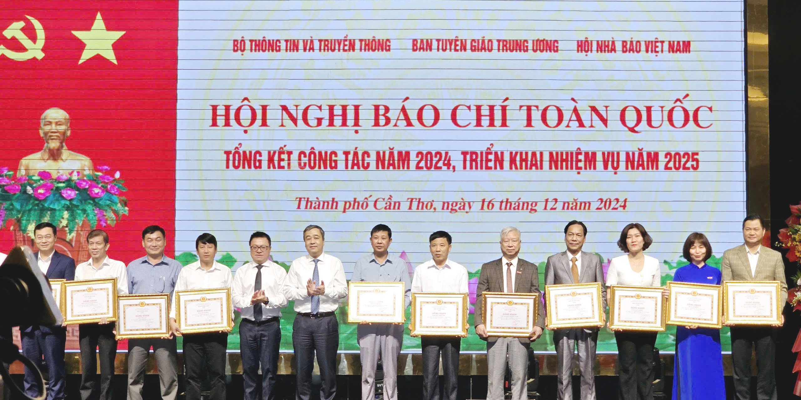 Xử l&yacute; t&igrave;nh trạng "b&aacute;o h&oacute;a" c&aacute;c trang th&ocirc;ng tin điện tử tổng hợp- Ảnh 5.