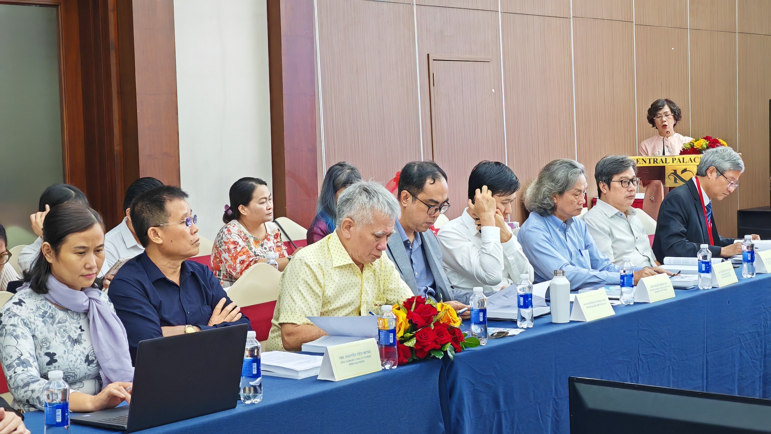 Khơi th&ocirc;ng điểm nghẽn giữa cơ quan nh&agrave; nước v&agrave; tư nh&acirc;n trong lĩnh vực văn h&oacute;a- Ảnh 4.