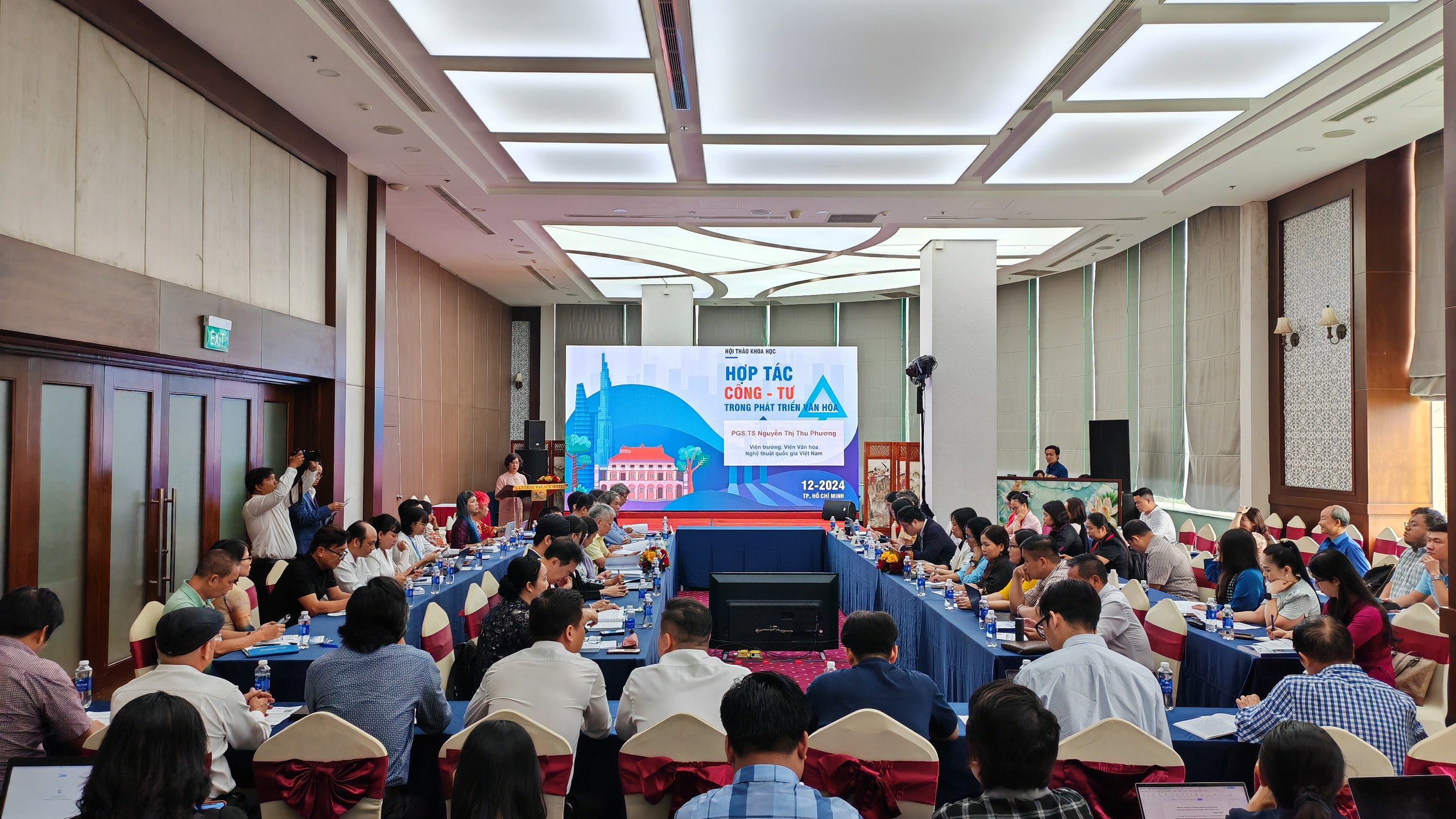 Khơi th&ocirc;ng điểm nghẽn giữa cơ quan nh&agrave; nước v&agrave; tư nh&acirc;n trong lĩnh vực văn h&oacute;a- Ảnh 1.