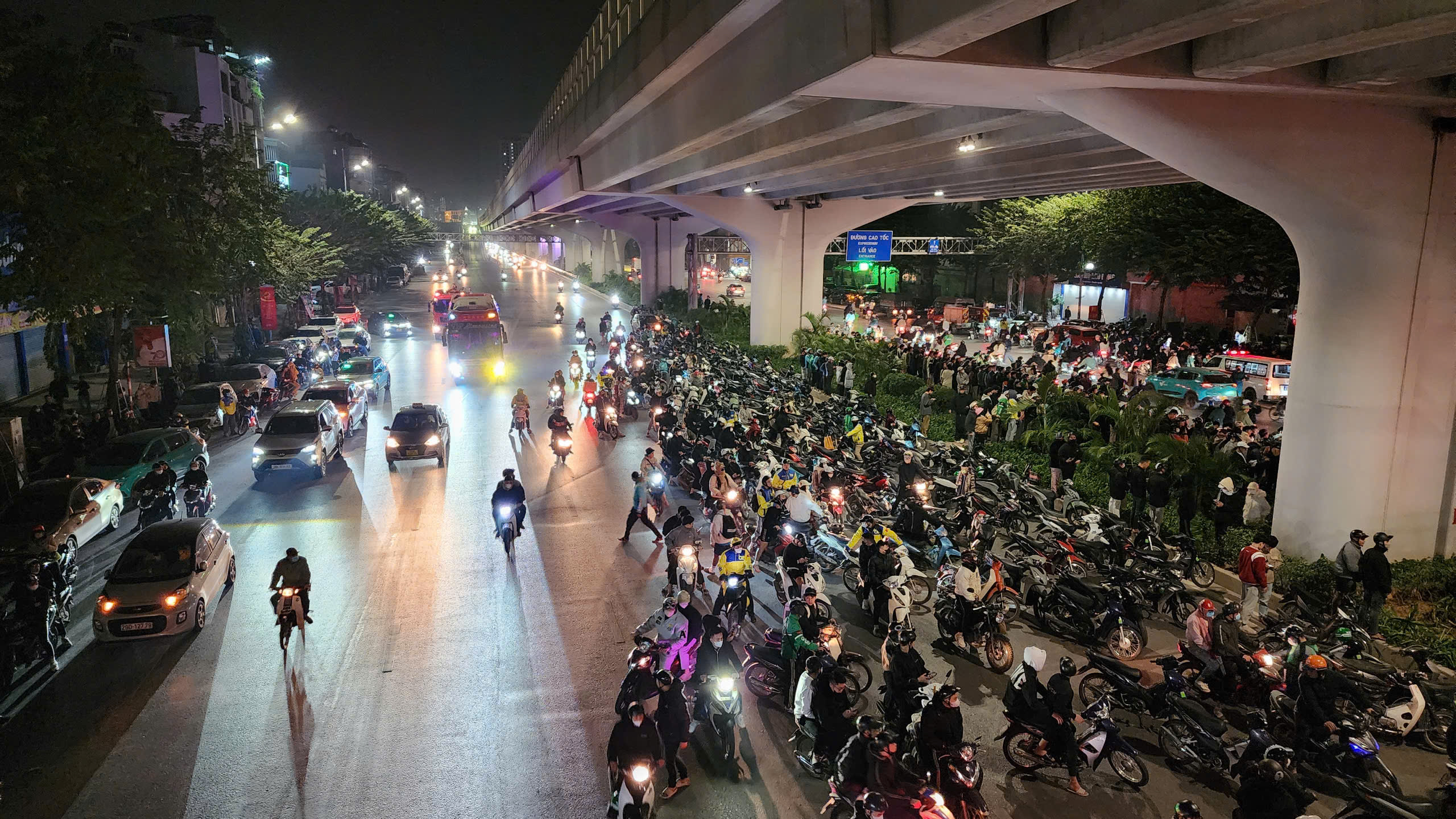 &Aacute;m ảnh hiện trường vụ ch&aacute;y ở H&agrave; Nội khiến 11 người tử vong- Ảnh 6.