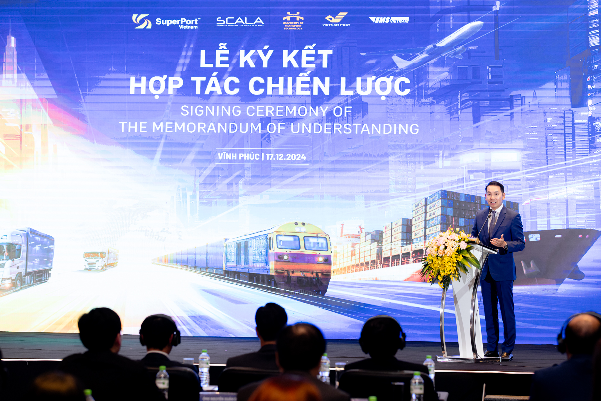 Việt Nam SuperPort hợp t&aacute;c lập ph&ograve;ng th&iacute; nghiệm logistics, th&uacute;c đẩy ph&aacute;t triển bền vững- Ảnh 1.