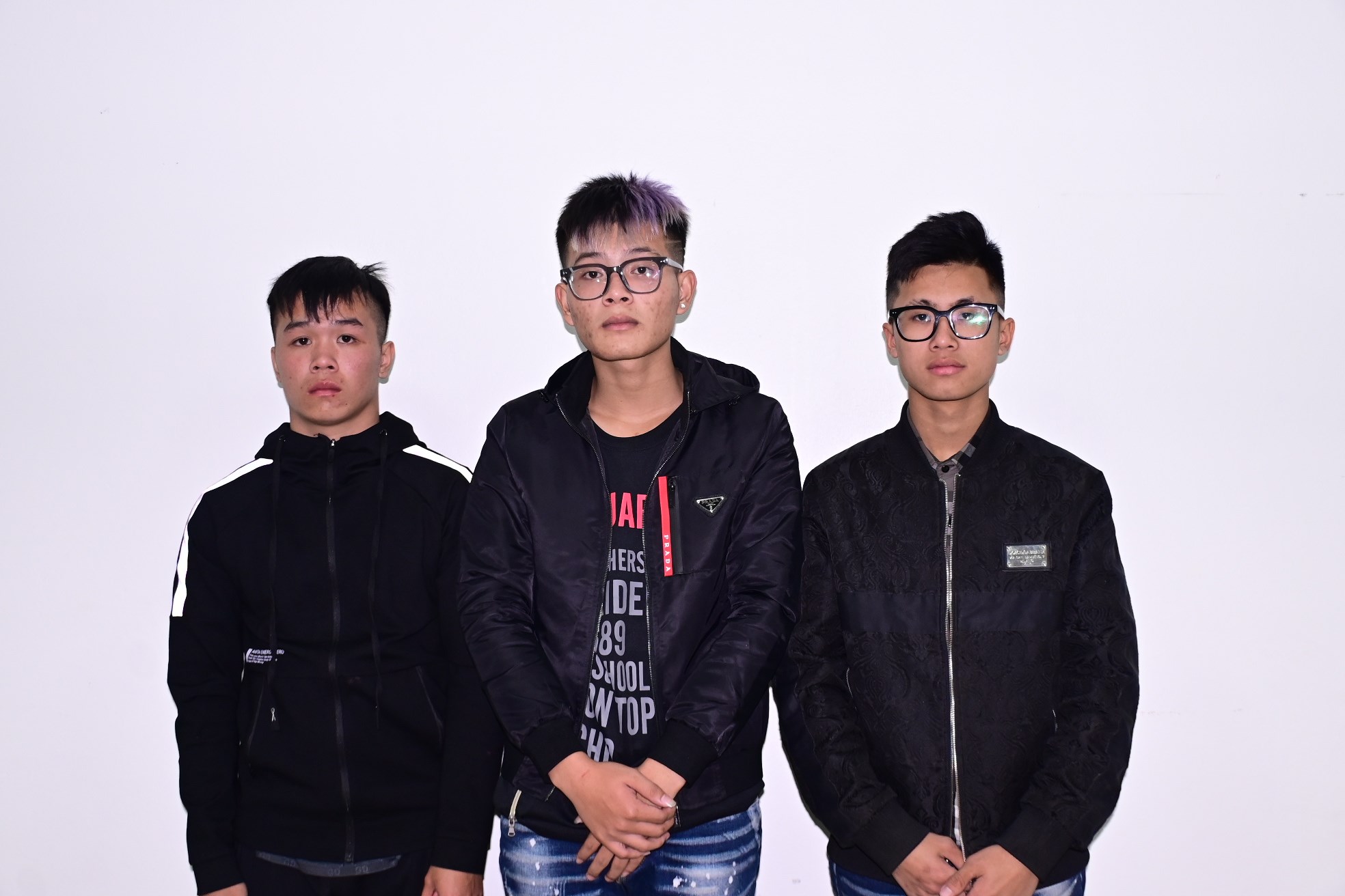 Bắt nh&oacute;m đối tượng chạy xe m&aacute;y đuổi đ&aacute;nh nhau tr&ecirc;n đường khiến 1 người tử vong- Ảnh 1.