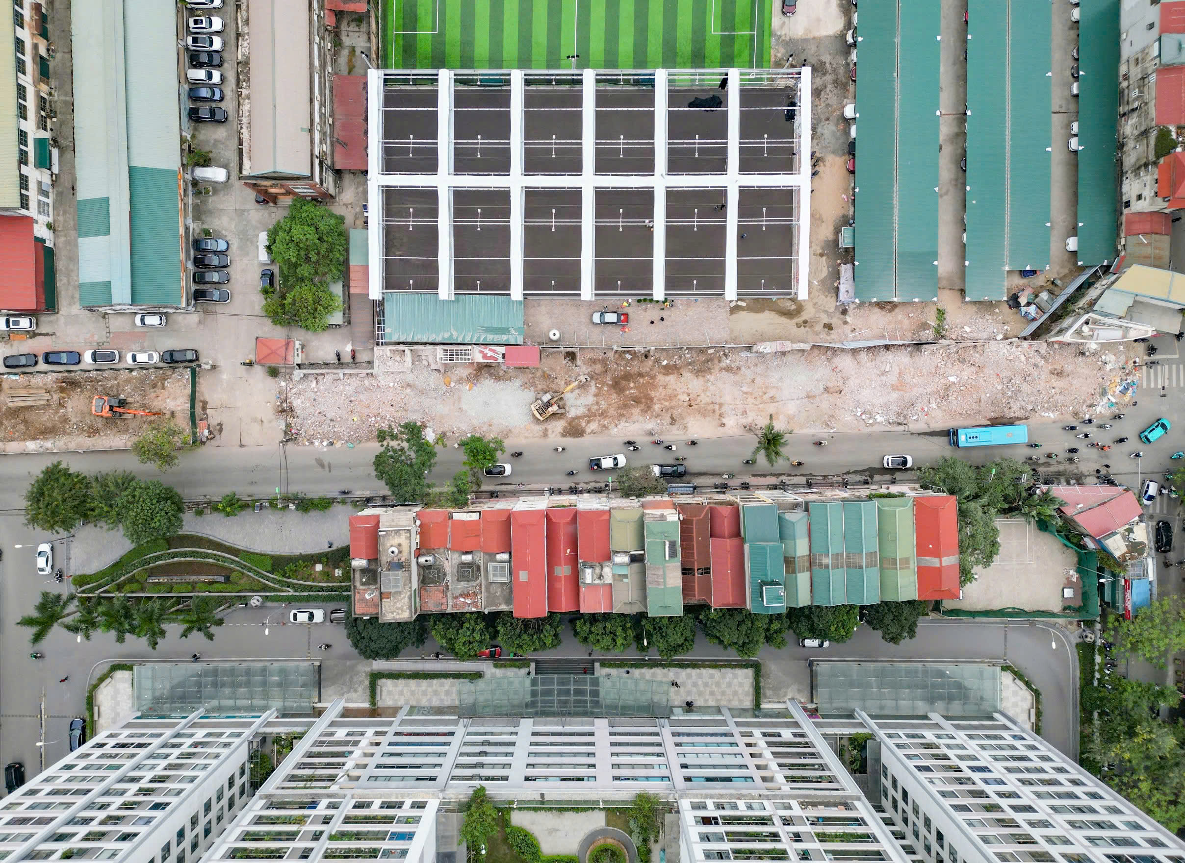 H&agrave; Nội: To&agrave;n cảnh GPMB, mở rộng gấp đ&ocirc;i đường Nguyễn Tu&acirc;n- Ảnh 4.