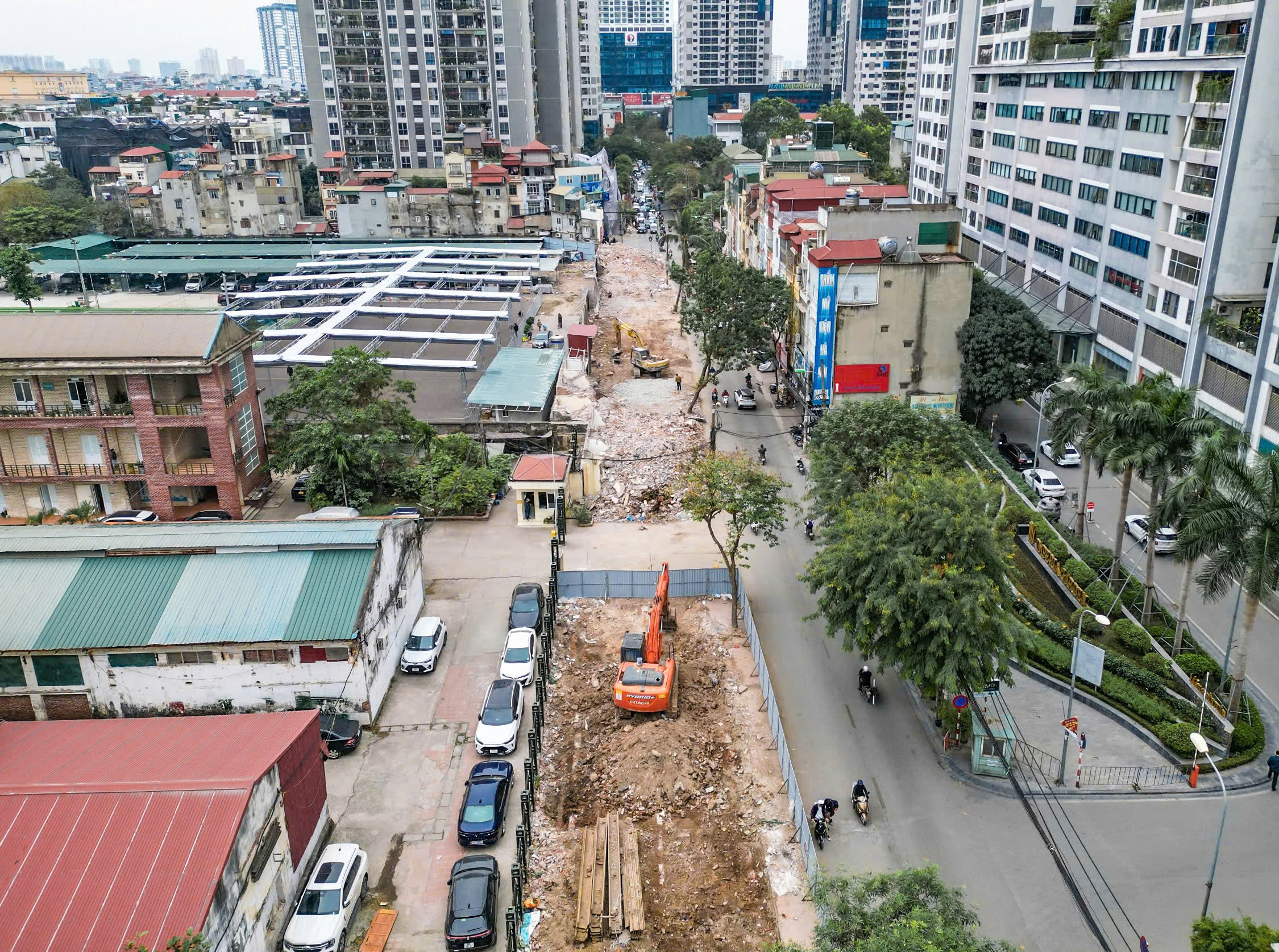 H&agrave; Nội: To&agrave;n cảnh GPMB, mở rộng gấp đ&ocirc;i đường Nguyễn Tu&acirc;n- Ảnh 2.