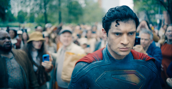 Bom tấn "Superman" gây sốt khi tái xuất- Ảnh 1. Bom tấn "Superman" gây sốt khi tái xuất- Ảnh 1.