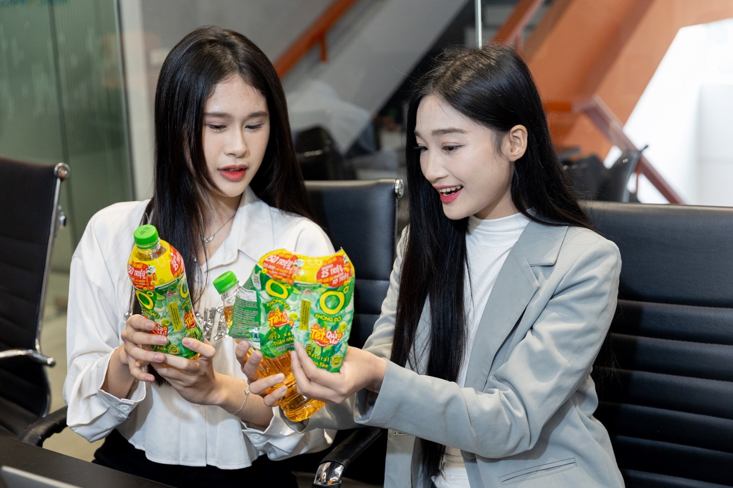 Người trẻ rủ nhau giảm stress, săn c&aacute;c giải thưởng trị gi&aacute; từ tr&agrave; xanh Kh&ocirc;ng độ- Ảnh 3.
