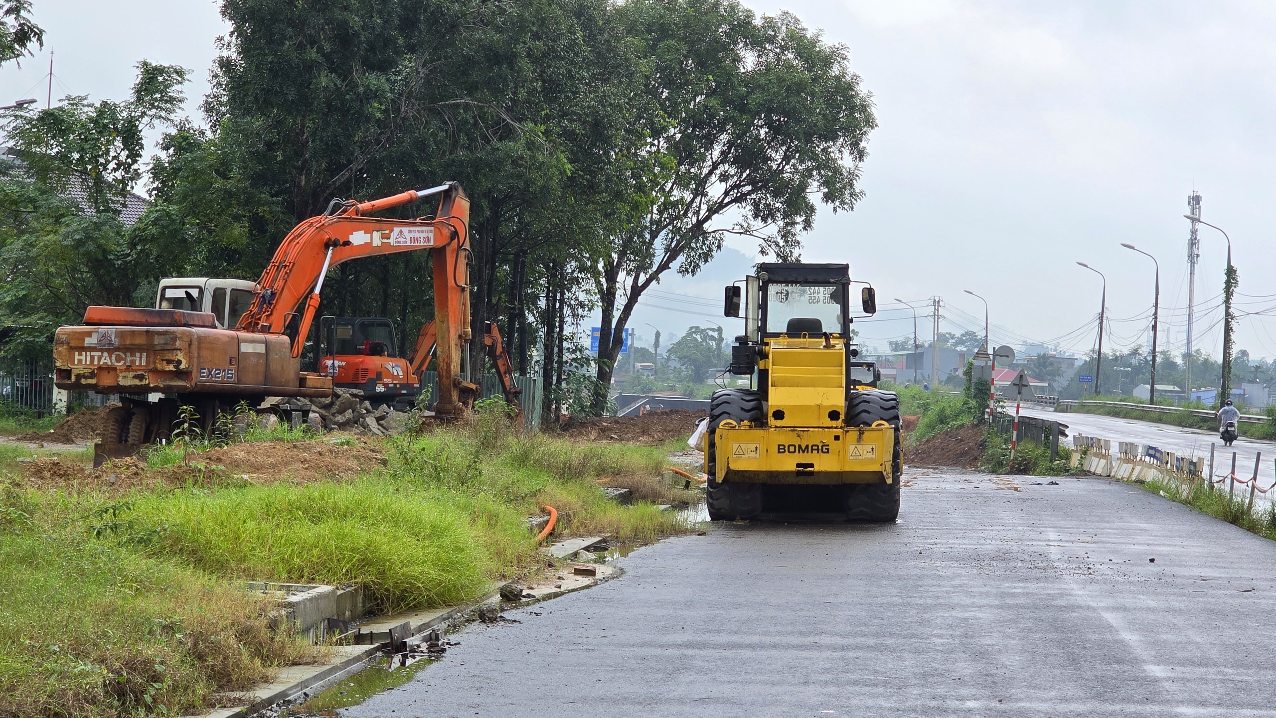 Sau 1 năm khởi c&ocirc;ng, dự &aacute;n n&acirc;ng cấp QL14B Đ&agrave; Nẵng thi c&ocirc;ng ra sao?- Ảnh 9.