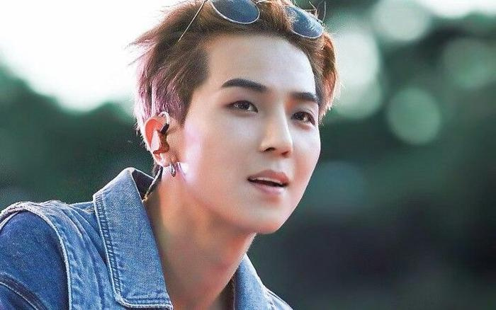 Mino (Winner) đang trong qu&aacute; tr&igrave;nh điều trị rối loạn lưỡng cực- Ảnh 1.